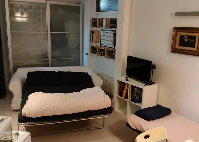Euclide Apartment